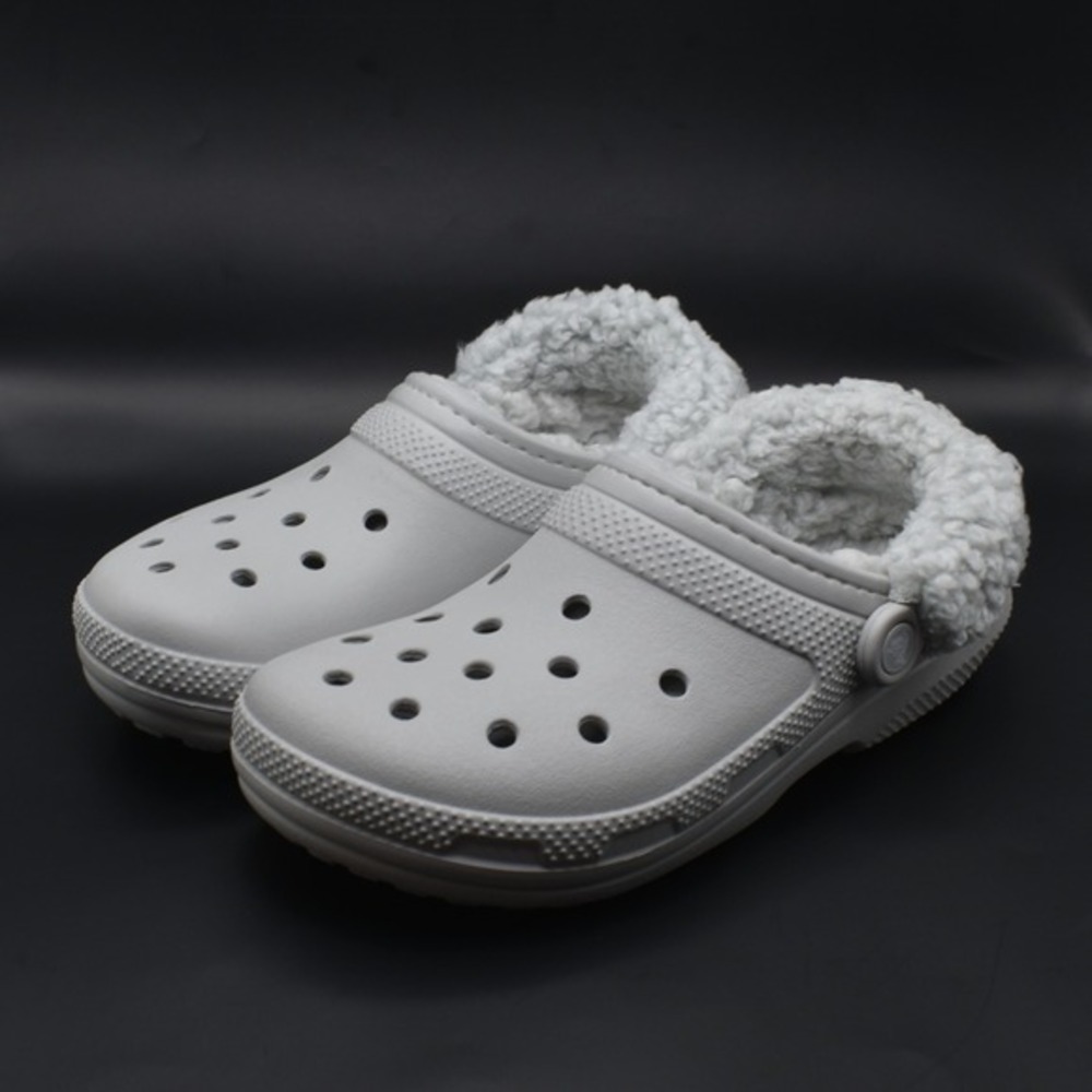Crocs Classic Fleece Lined Clogs Light Gray Size Womens 8‎ Mens 6 211396-1FT NEW